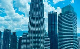 Sky Suites Klcc Kl